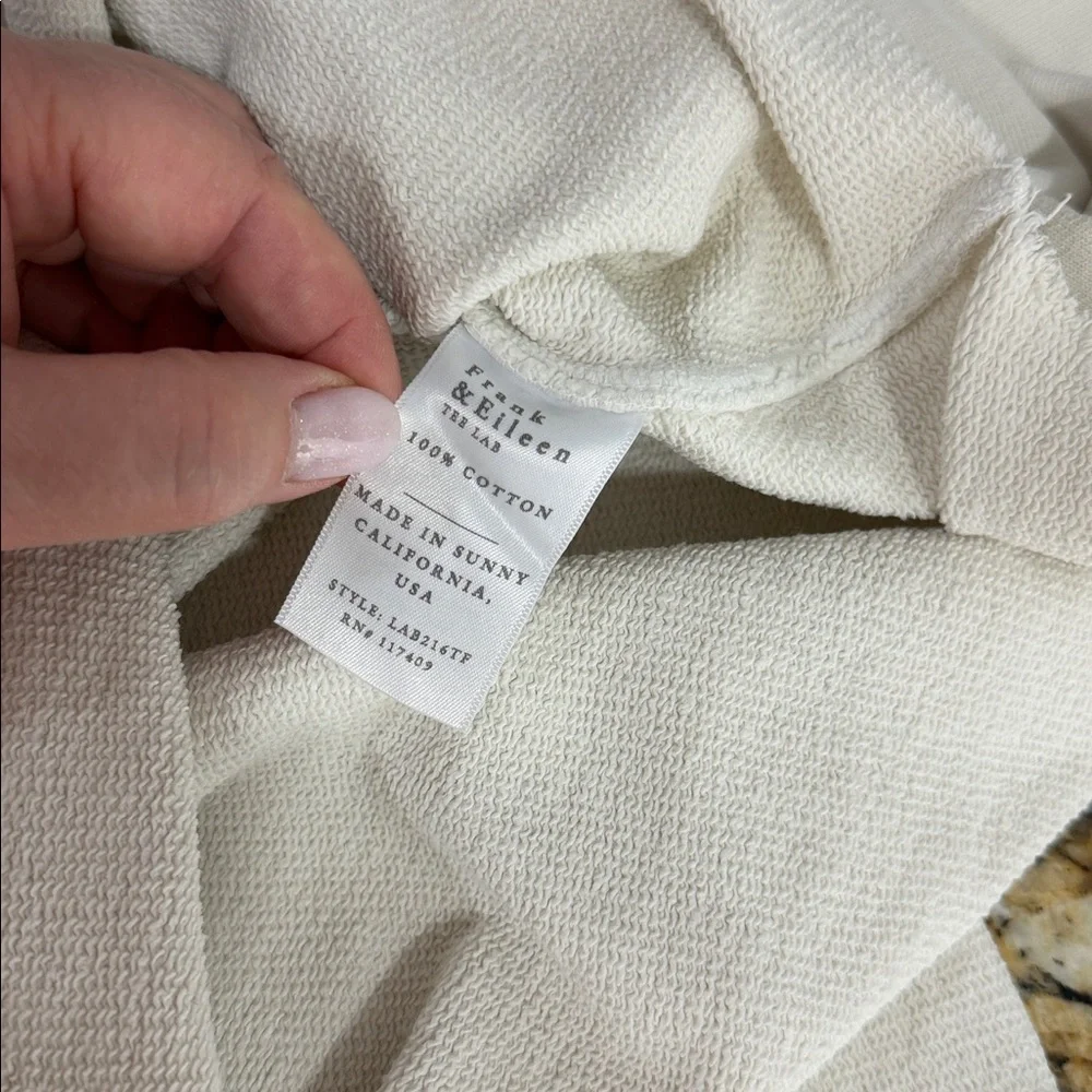Frank & Eileen White Relaxed Short Sleeve sweatshirt Pullover - Picture 8 of 11